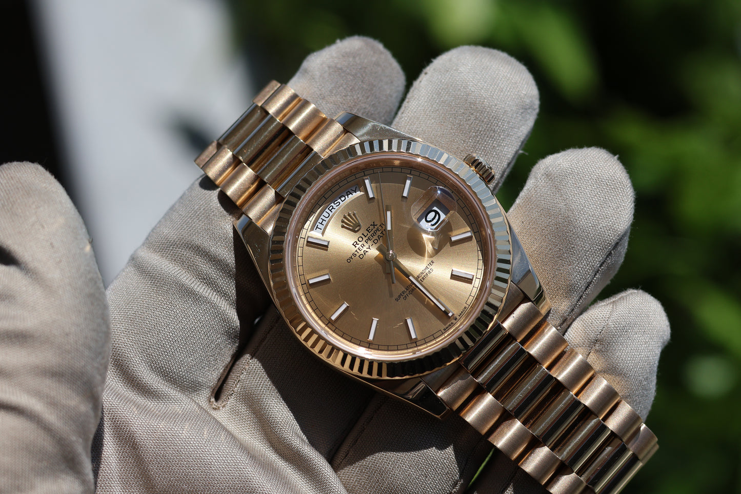 Rolex Day-Date 40 228238 Champagne Index Dial