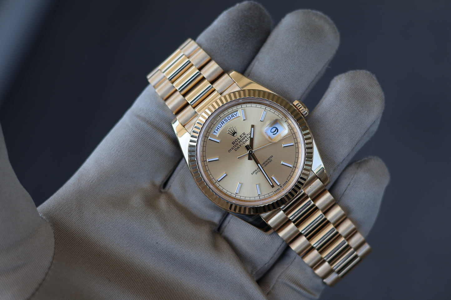 Rolex Day-Date 40 228238 Champagne Index Dial