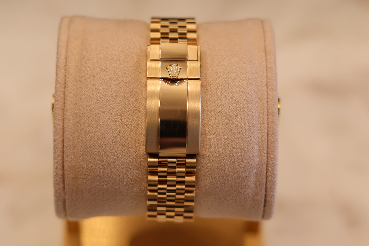 Rolex GMT Master II Yellow Gold Jubilee 126718GRNR