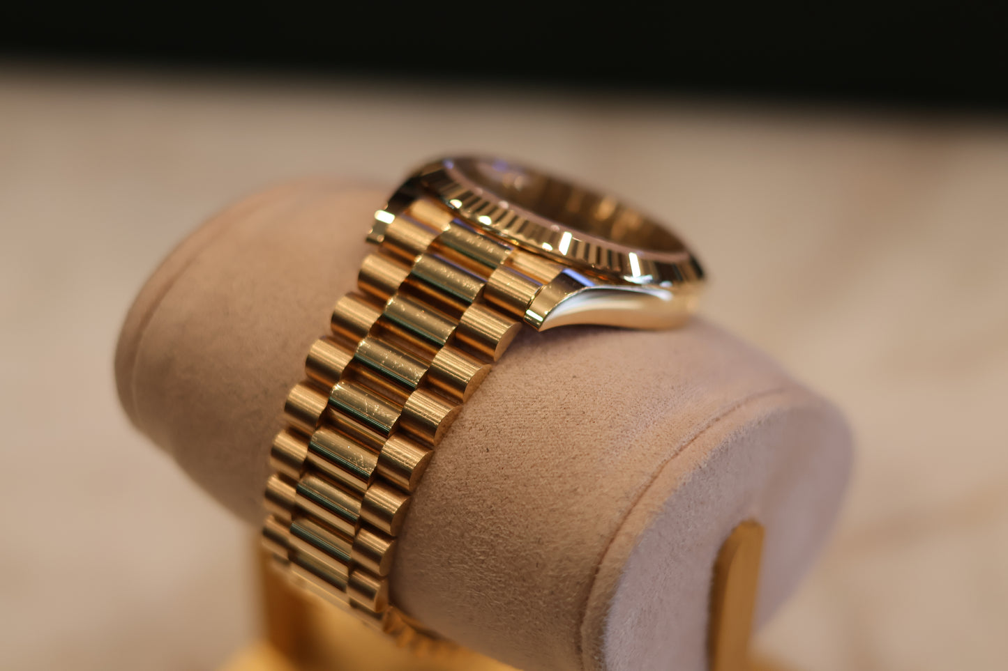 Rolex Day-Date 40 Yellow Gold Champagne Roman Dial 228238