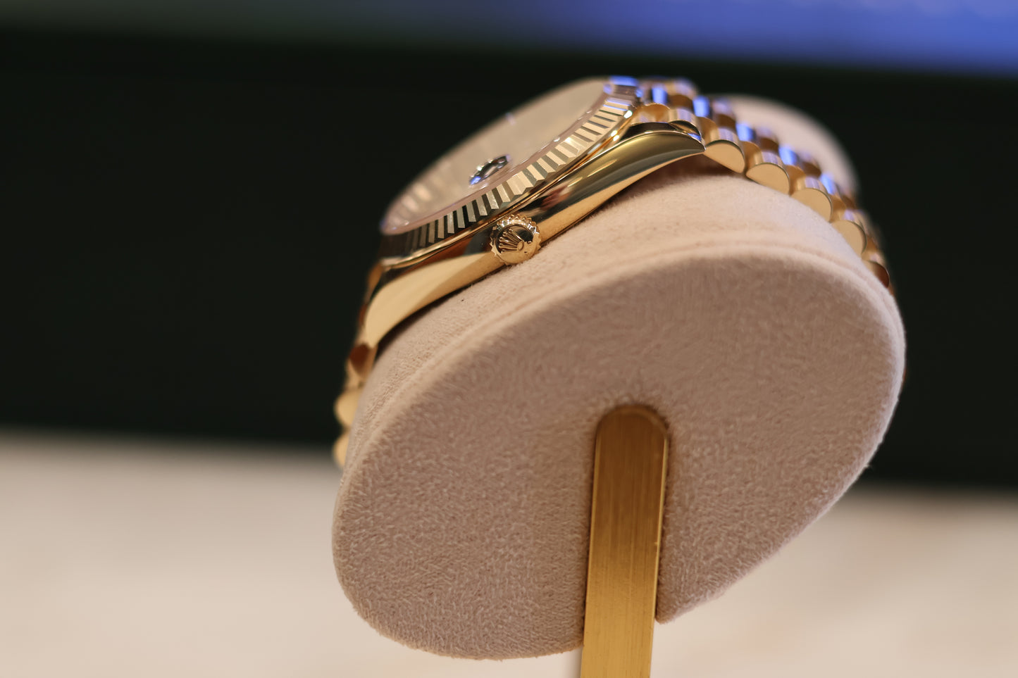 Rolex Day-Date 40 Yellow Gold Champagne Roman Dial 228238