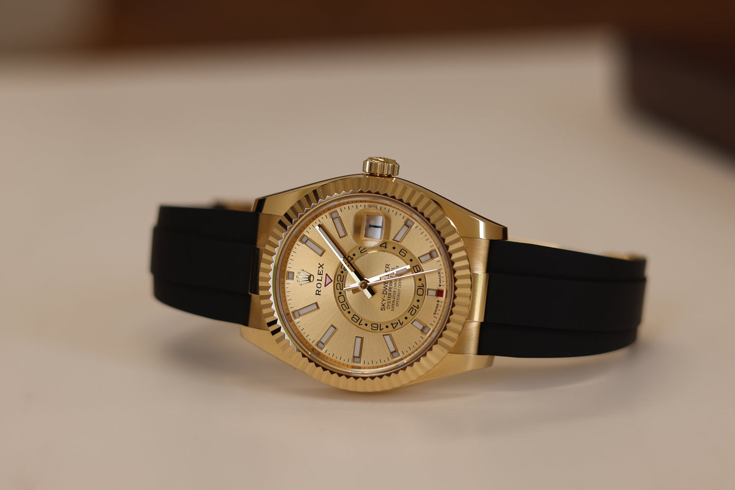 Rolex Sky Dweller Oysterflex Yellow Gold Champagne Index 336238