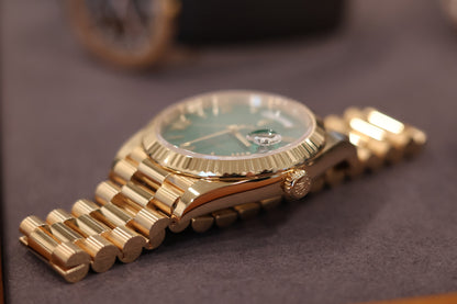 Rolex Day-Date 40 228238 Yellow Gold Green Dial