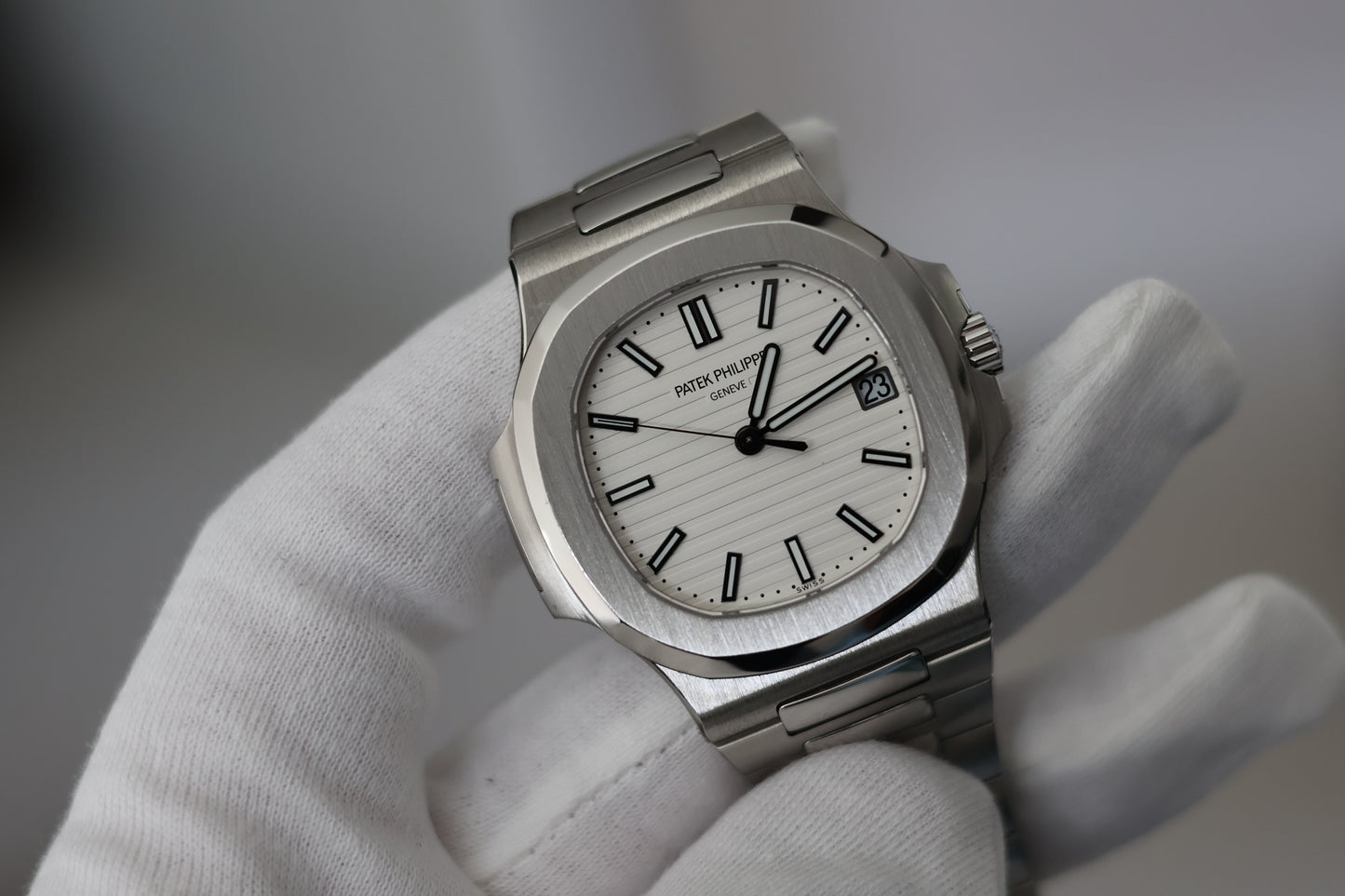 Patek Philippe Nautilus 5711-1A Piano White Dial