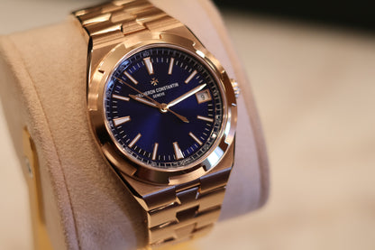Vacheron Constantin Overseas 4520V/ 210R Rose Gold Blue Dial