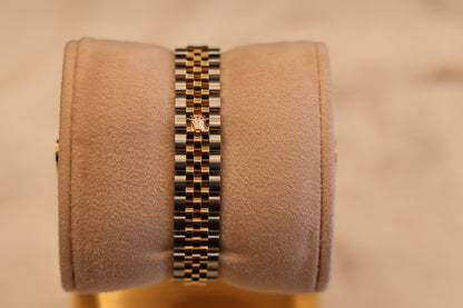 Rolex Ladies Datejust 28 Champagne Dial Jubilee bracelet - Unworn