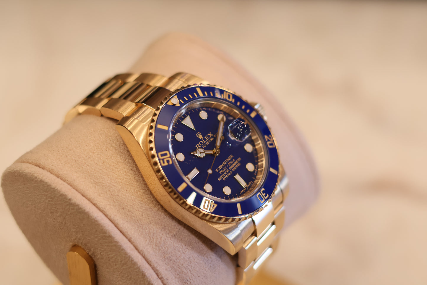 Rolex Submariner Date 40 Flat Blue dial Yellow Gold 116618LB