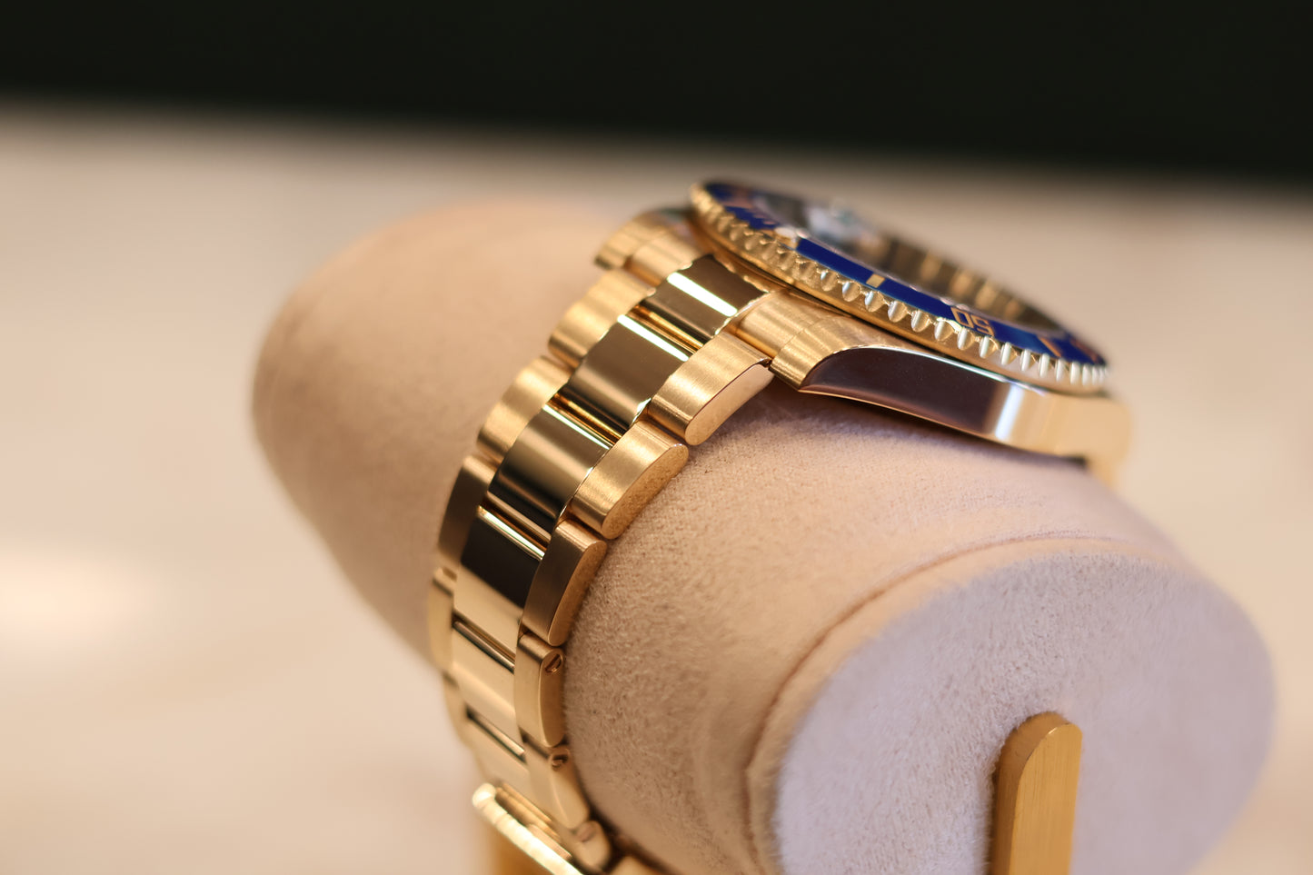 Rolex Submariner Date 40 Flat Blue dial Yellow Gold 116618LB