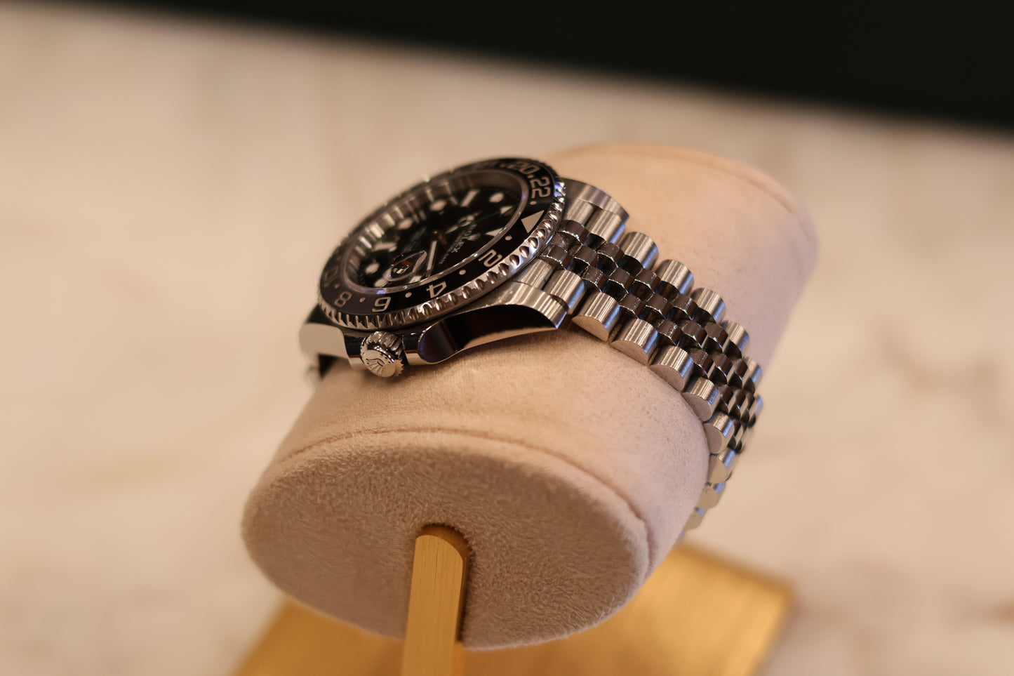 Rolex GMT Master II "Bruce Wayne" Jubilee 126710GRNR