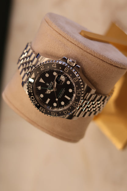 Rolex GMT Master II "Bruce Wayne" Jubilee 126710GRNR