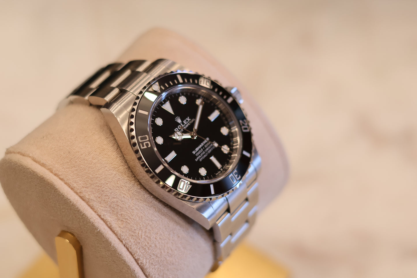 Rolex Submariner No Date 41 124060