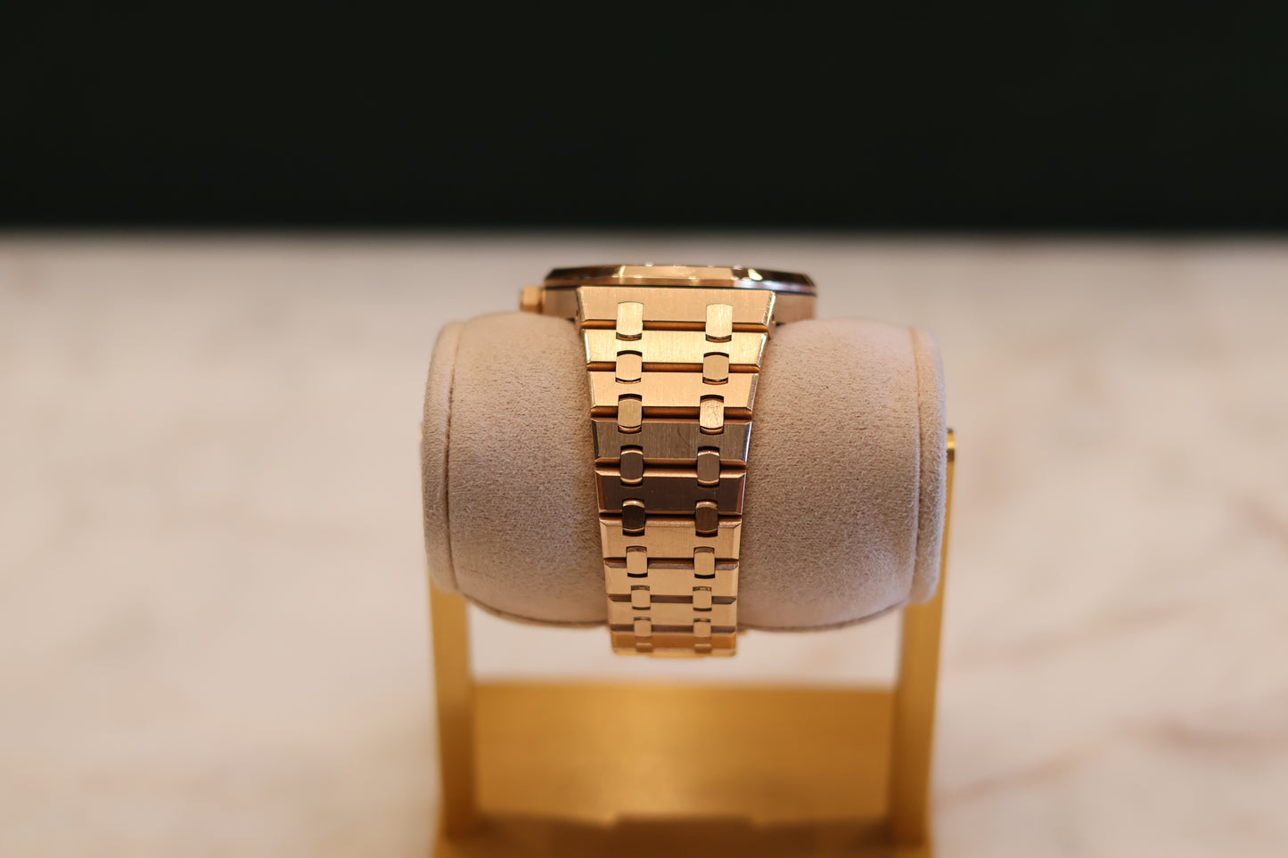 Audemars Piguet Royal Oak 15400OR Rose Gold White Dial