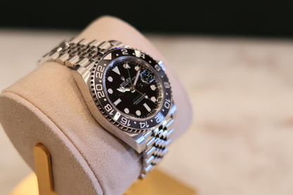 Rolex GMT Master II "Bruce Wayne" Jubilee Unworn 2026 126710GRNR