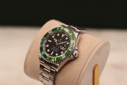 Rolex Submariner Date Kermit 16610LV