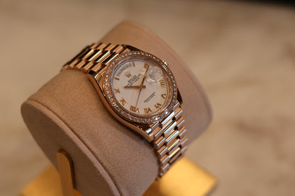 Rolex Day-Date 36 Rose Gold White Dial Factory Diamond Bezel 128345RBR