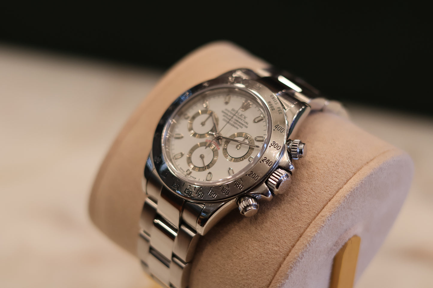 Rolex Daytona Steel bezel White Dial 116520