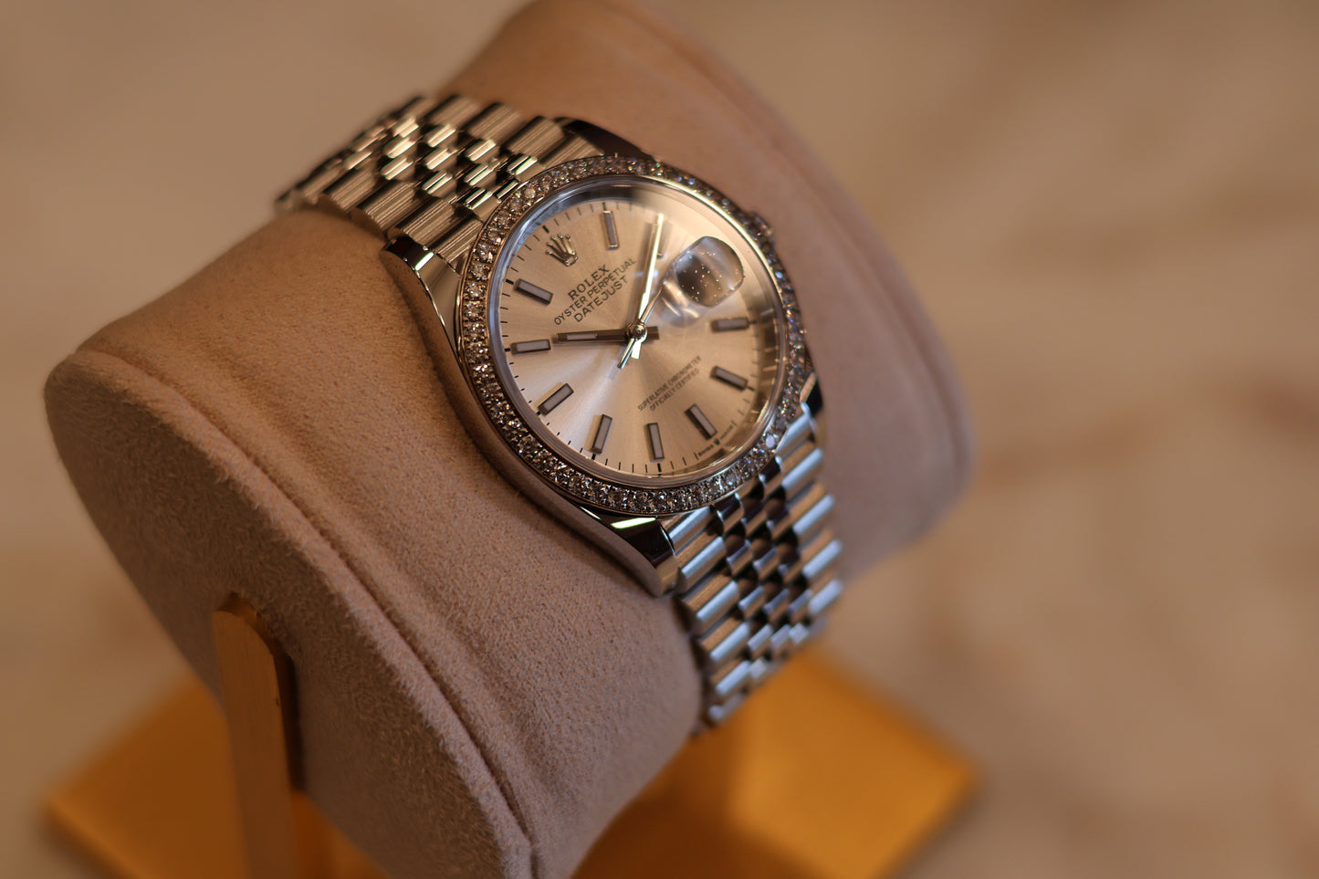 Ladies Rolex Datejust 36 Silver Dial Factory Diamond Bezel 126284RBR
