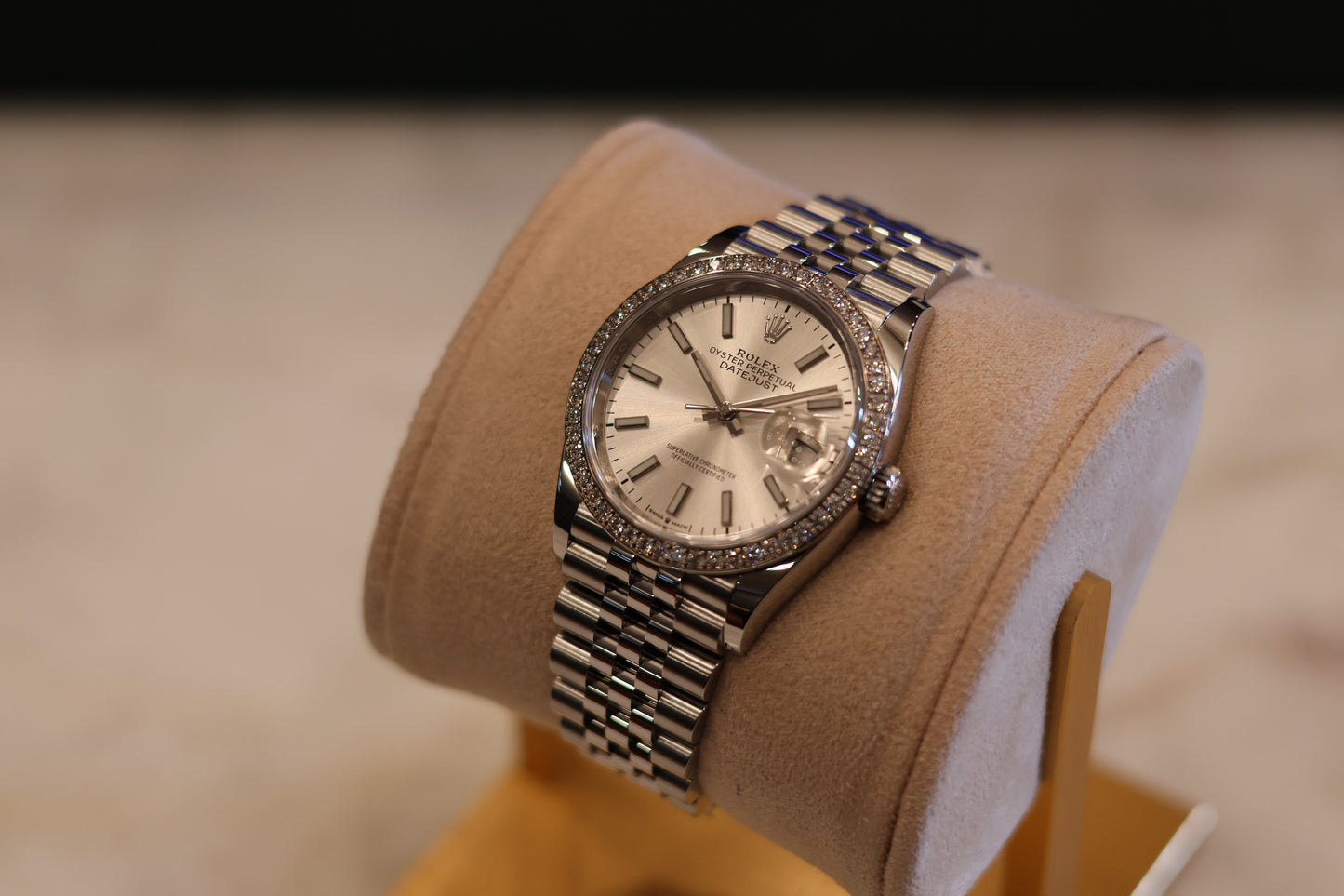 Ladies Rolex Datejust 36 Silver Dial Factory Diamond Bezel 126284RBR