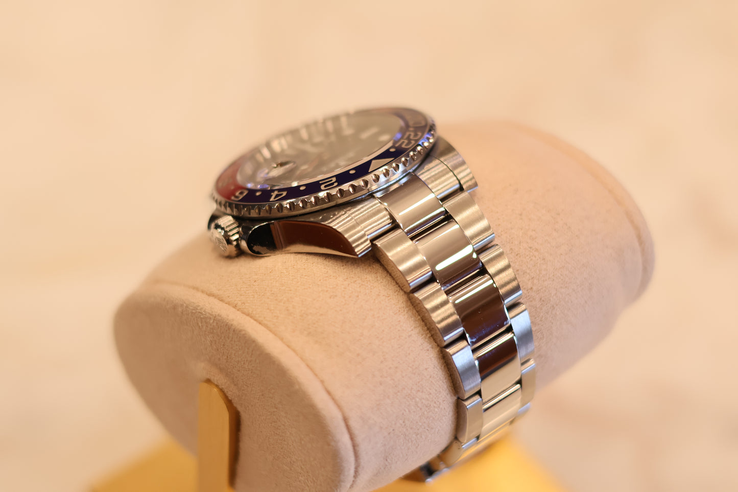 Rolex GMT Master II "Pepsi" Oyster 126710BLRO