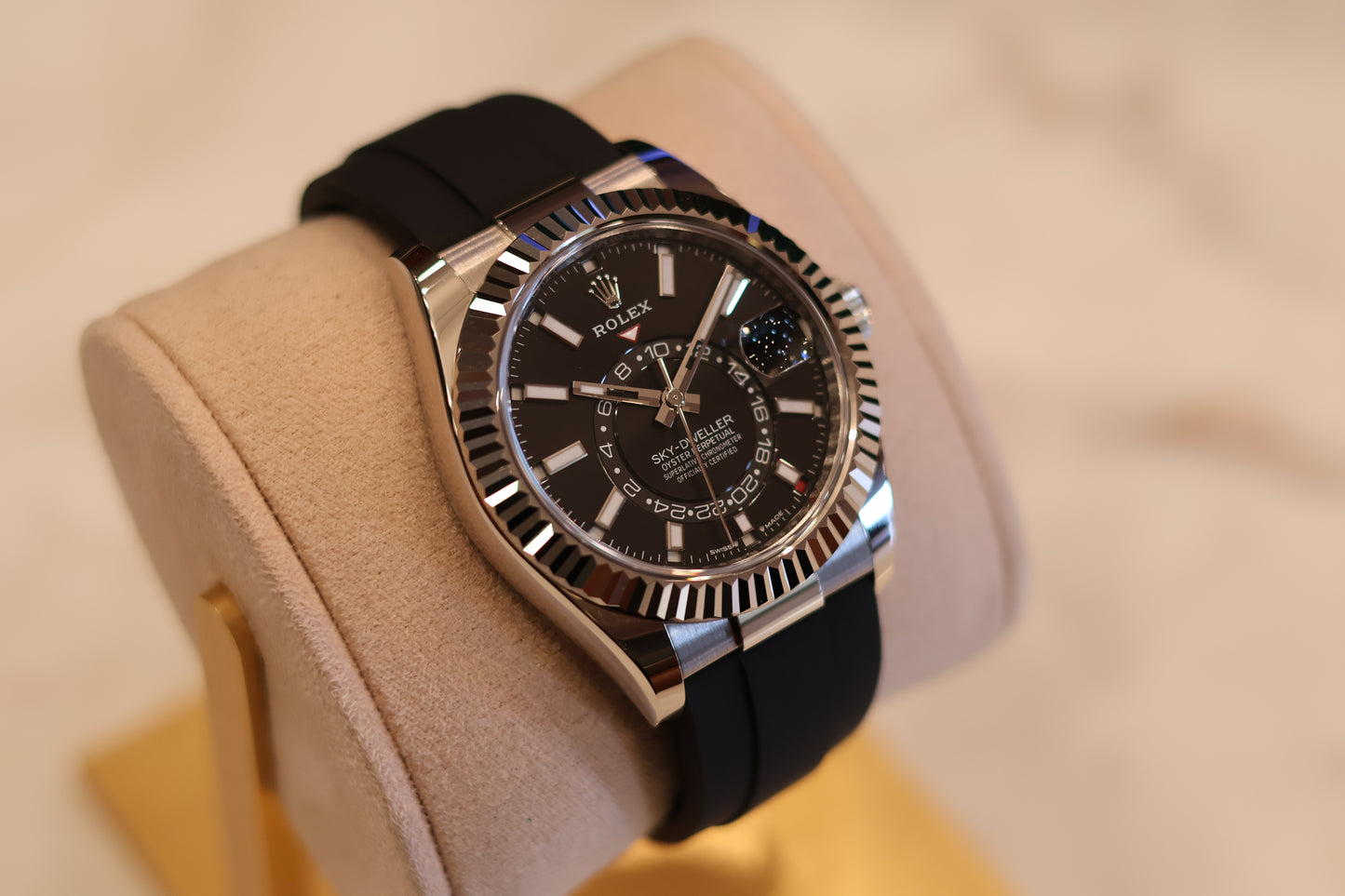 Rolex Sky Dweller Oysterflex White Gold Black dial 336933 - 2026