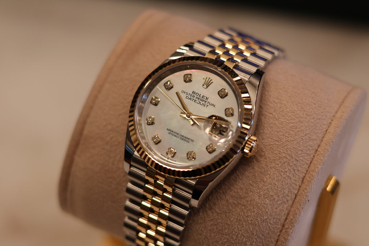 Ladies Rolex Datejust 36 Two Tone Yellow Gold Mother of Pearl 126233