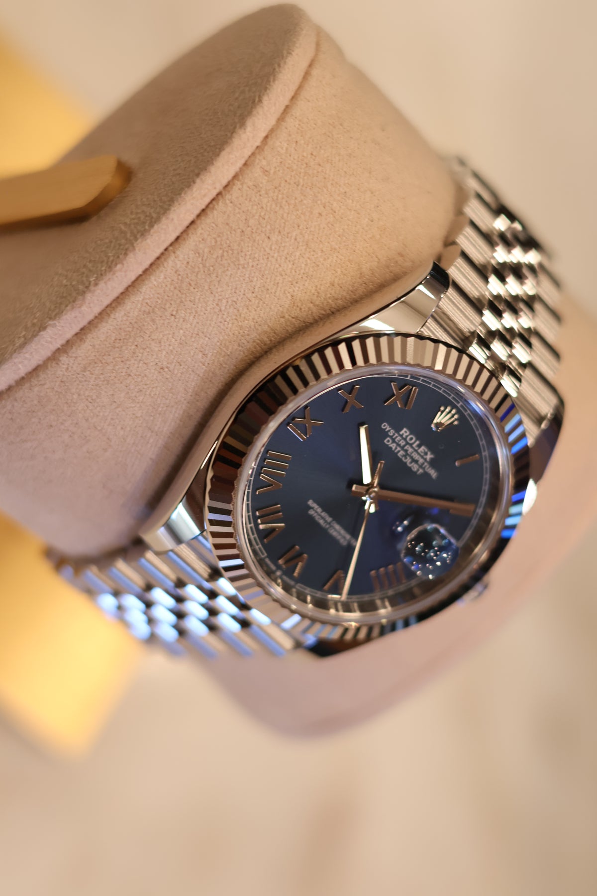 Rolex Datejust 41 Blue Roman Dial Jubilee bracelet Fluted Bezel Unworn 126334