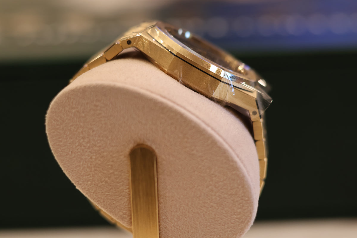 Audemars Piguet Royal Oak Open worked Double balance Yellow Gold - Unworn 15407BA