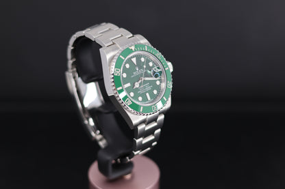 Rolex Submariner Date “Hulk” 116610LV